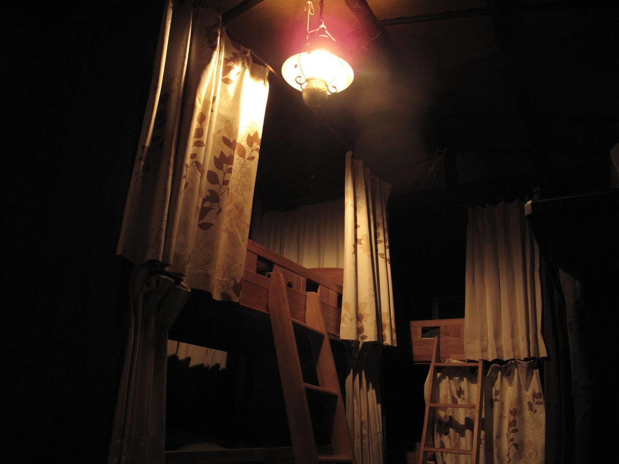 Guesthouse Nara Backpackers Eksteriør billede